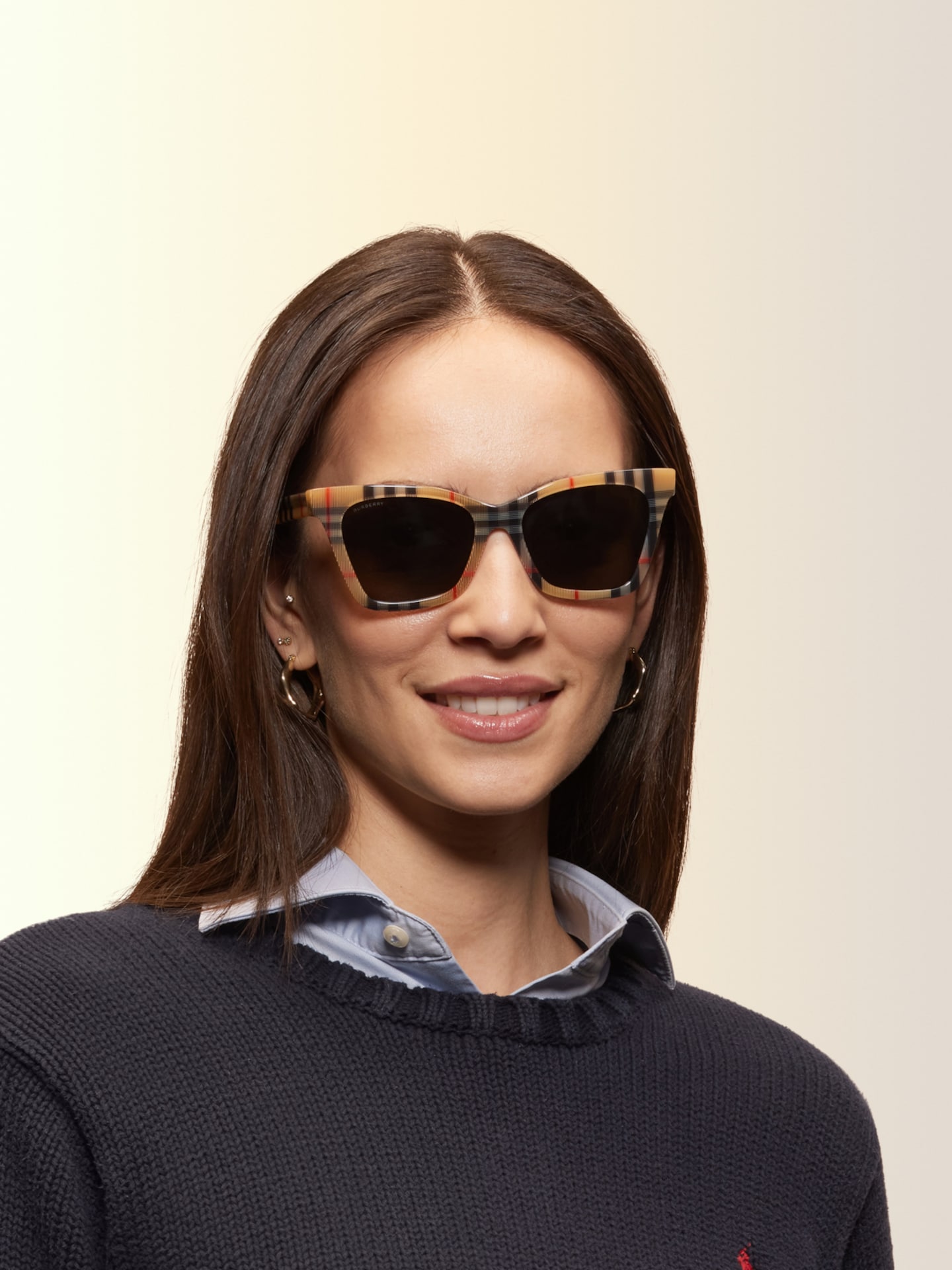 ＊burberry 120㎝ ＊ Sunglasses Burberry BE4346 Elsa | Free Shipping | Glasses.com®