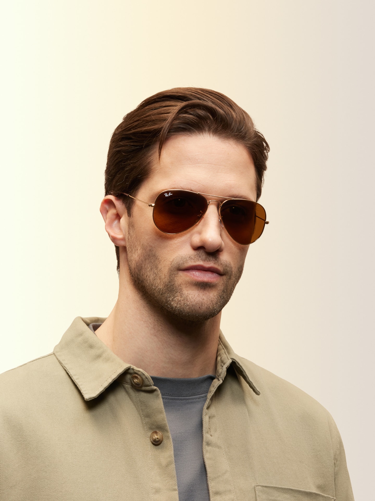 Ray-Ban Aviator Classic Sunglasses Vintage B&L Ray Ban Bausch & Lomb 62mm G15 Gray Aviator  main image 3