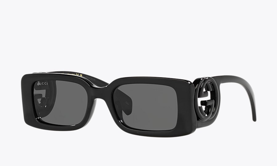 GUCCI サングラス 135 ブラック　y2k GUCCI サングラス 135 ブラック y2k GUCCI サングラス 135 ブラック