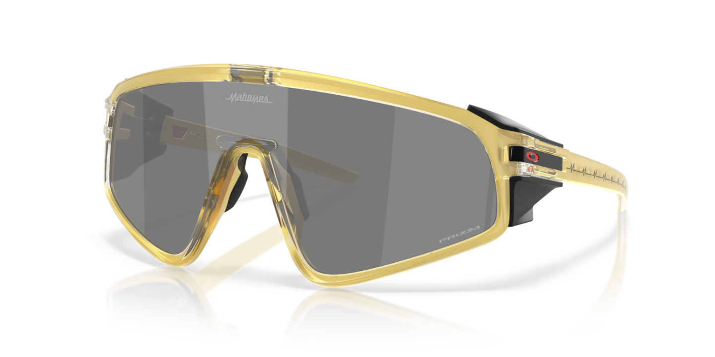 Oakley OO9404 Latch™ Panel Patrick Mahomes II Collection Gold Grass