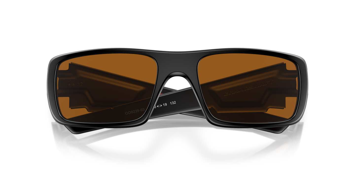 [オークリー]サングラス Sunglasses Oakley OO9239 Crankshaft™ | Free Shipping | Glasses.com®