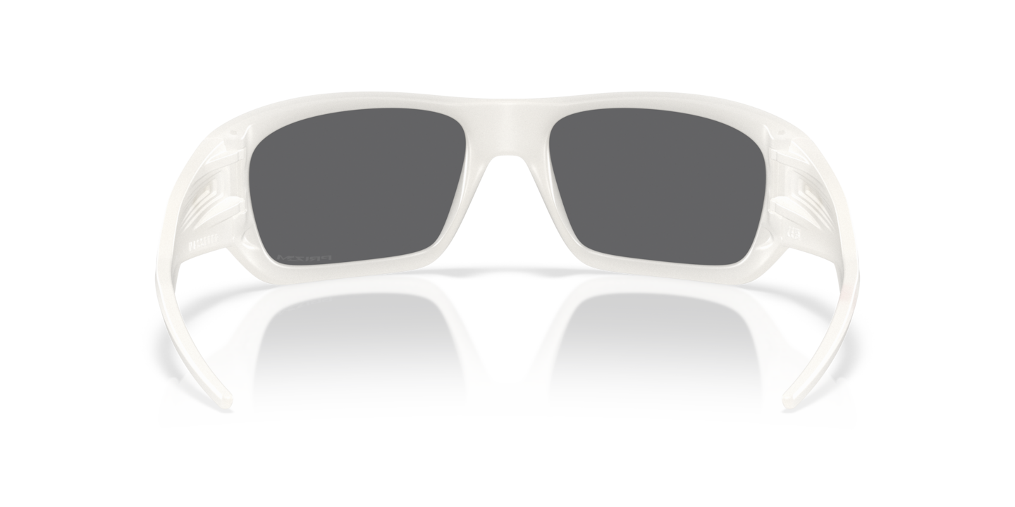 Sunglasses Oakley OO9486 Masseter | Free Shipping | Glasses.com®