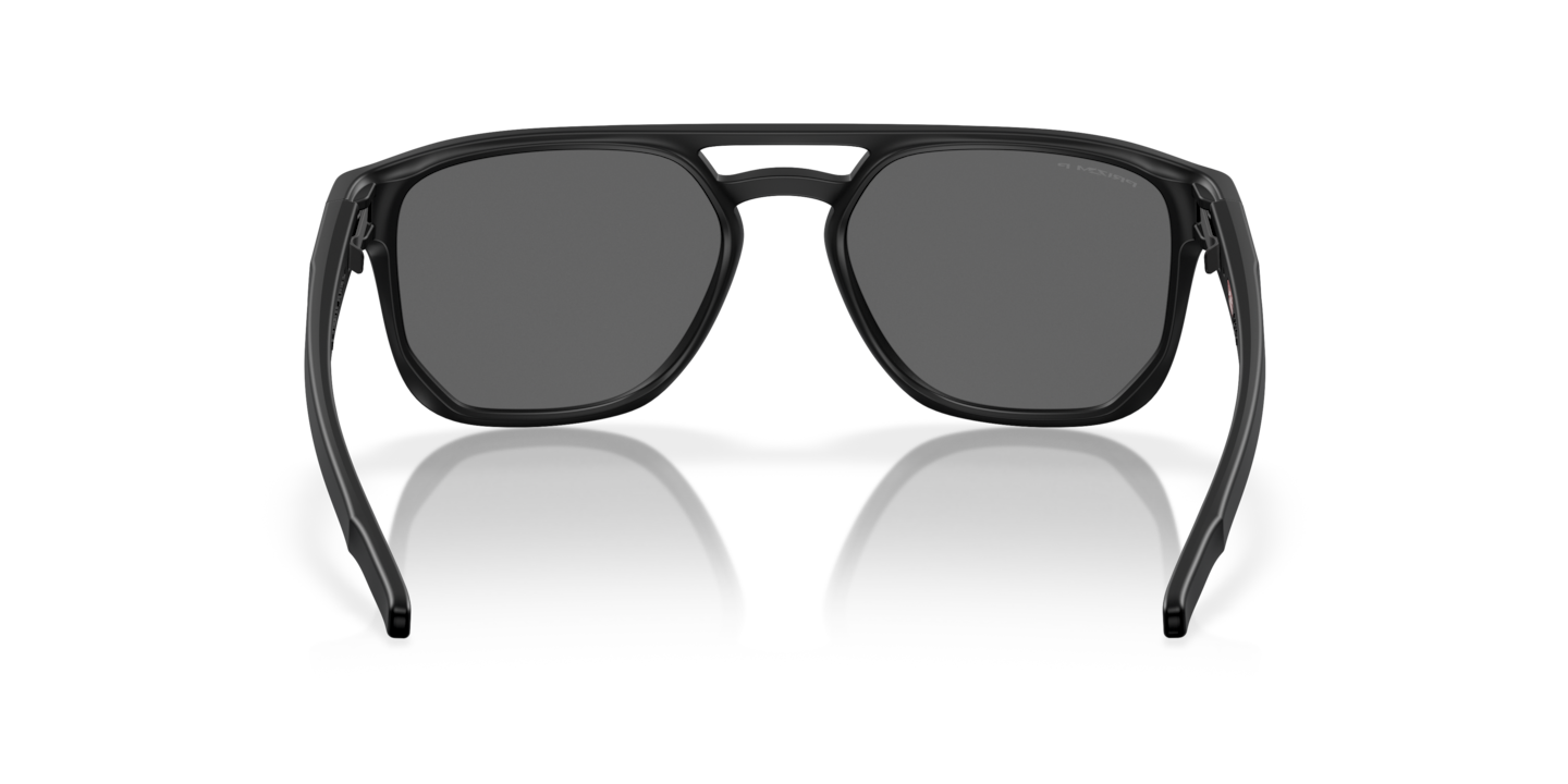 Sunglasses Oakley OO9436 Latch™ Beta | Free Shipping | Glasses.com®