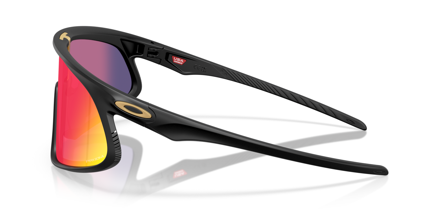 Sunglasses Oakley OO9484D RSLV | Free Shipping | Glasses.com®